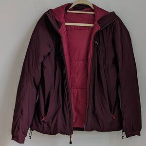 Burgundy lightweight waterproof jacket with hood - Size: Large